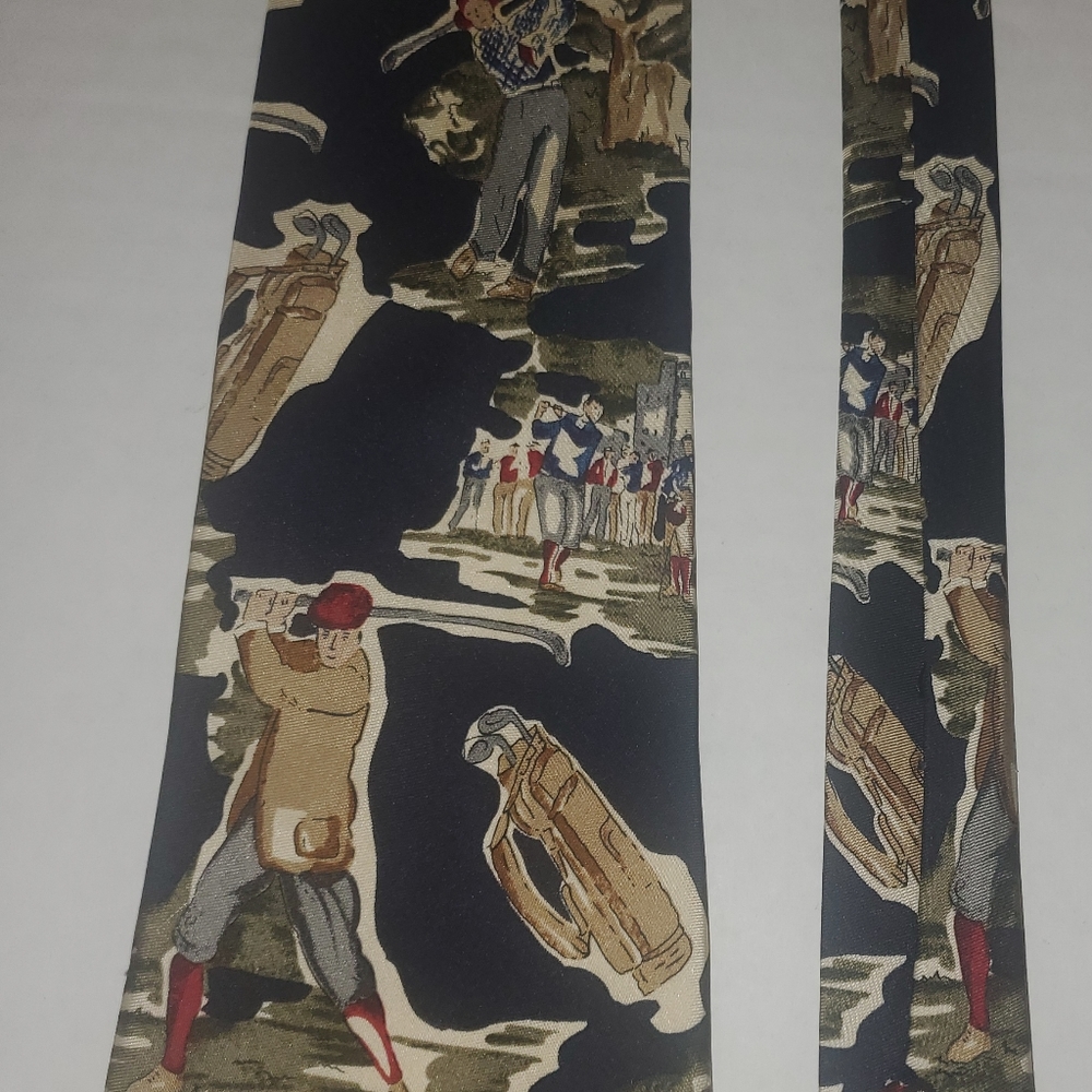 Leonardo 100% imported Silk made in the USA Necktie